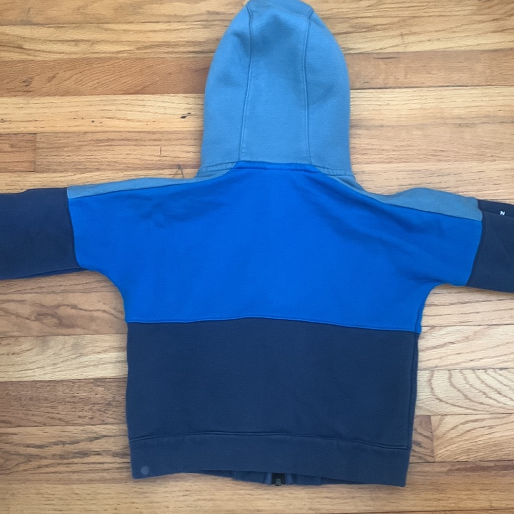 Boys Nike Sweatshirt - Picture 7 of 8